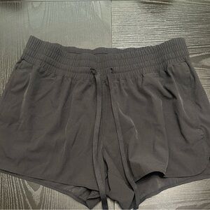 Old Navy Women's Black Athletic Shorts Medium